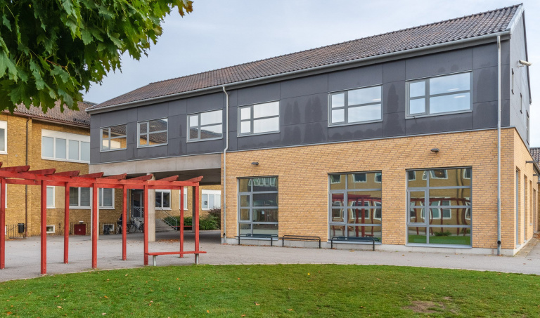 Liljeskolan (4-9) ligger i centrala Trelleborg.