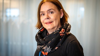 Porträttbild på kvinna